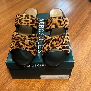 Aerosoles Black Leopard Print Westfield Leather Sandal, size 9M